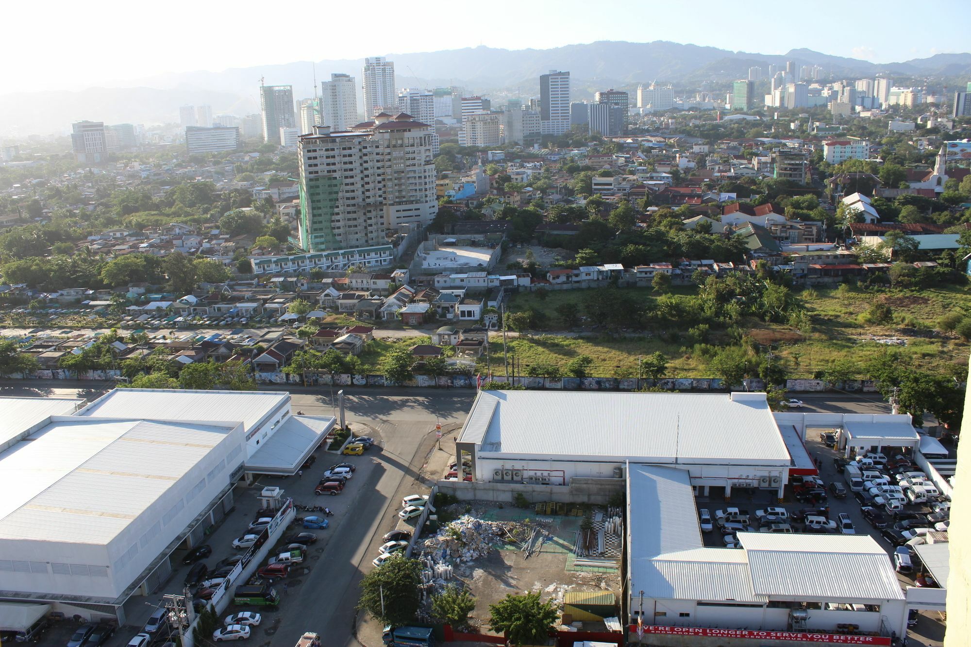 Feel Great Stay Condotels - San Marino Cebu Buitenkant foto