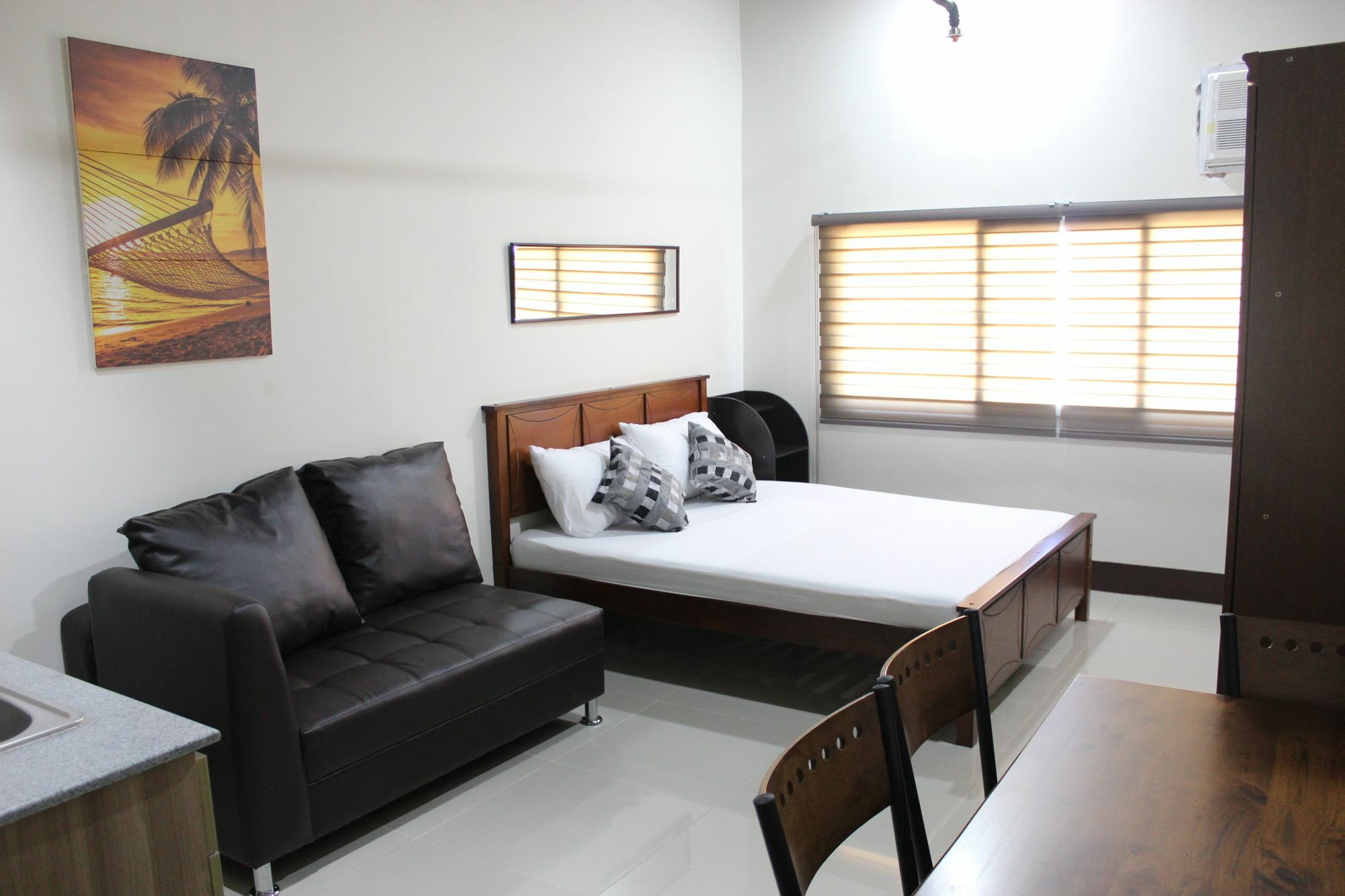 Feel Great Stay Condotels - San Marino Cebu Buitenkant foto
